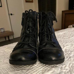 Guess Black Roper Combat Hiking Boots Size 7.5